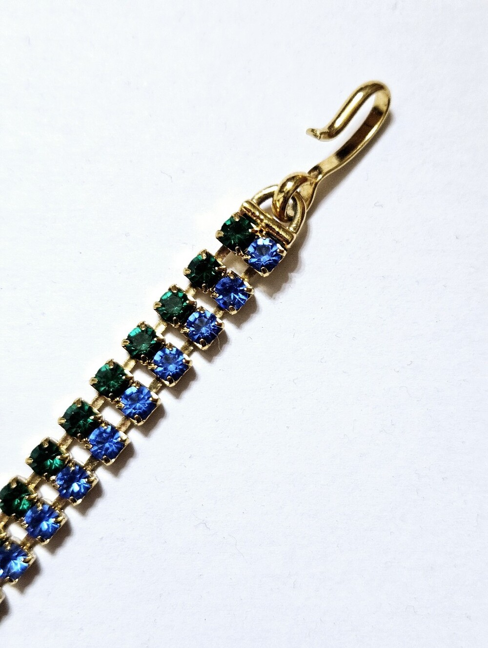 Vintage © Monet Double-Strand Rhinestone Choker Necklace - Picture 5 of 10